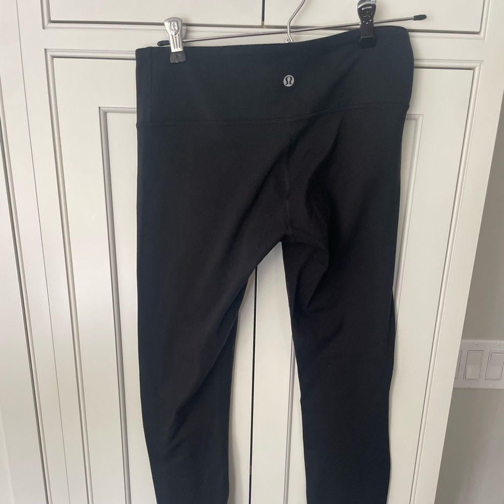 Lululemon Black 29” inseam size 6